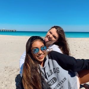 Meet your Posher, Alex